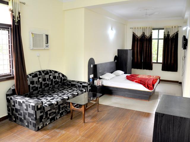 Hotel Devi Mahal Katra  Exteriér fotografie