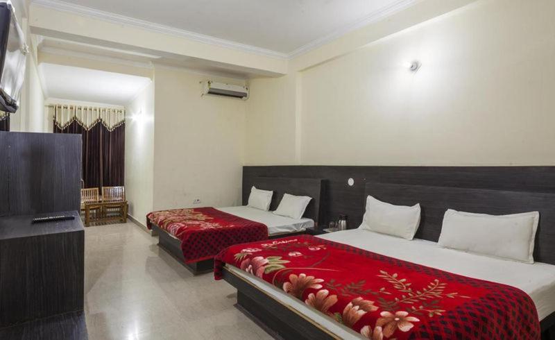 Hotel Devi Mahal Katra  Exteriér fotografie